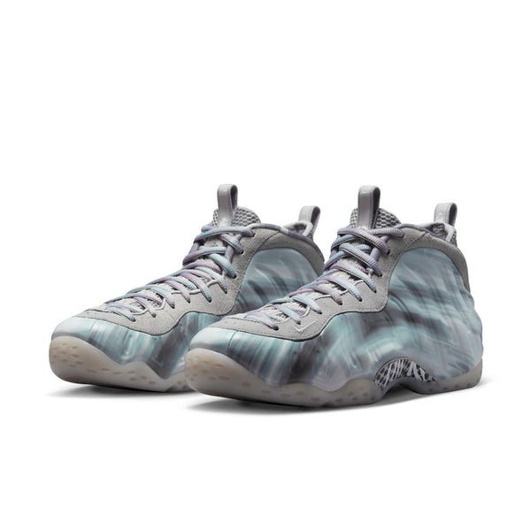 Nike Air Force 1 '07 LV8 sneakers in light smoke gray/marina