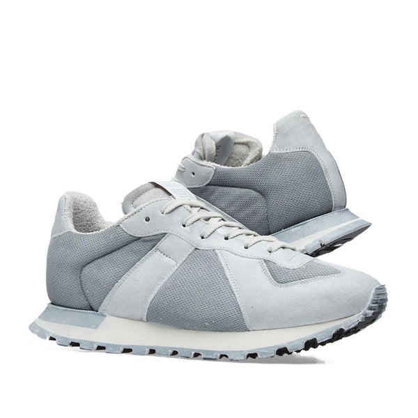 MAISON MARGIELA 22 Retro Runner Sneaker, Grey/ White – OZNICO